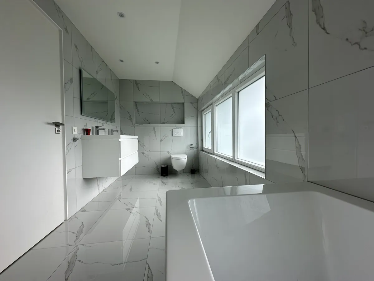 Almelo | Complete uitbouw en badkamer renovatie